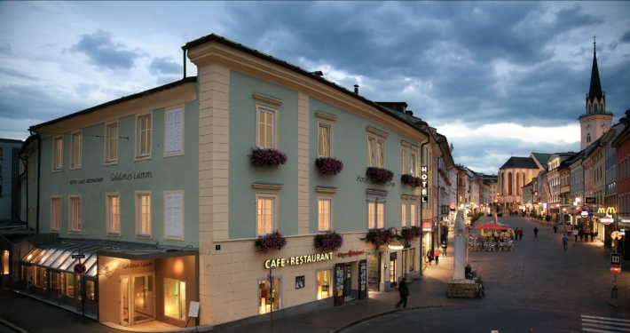 Das Hotel und Restaurant „Goldenes Lamm“ in der Villacher Innenstadt hat eine bewegte Geschichte