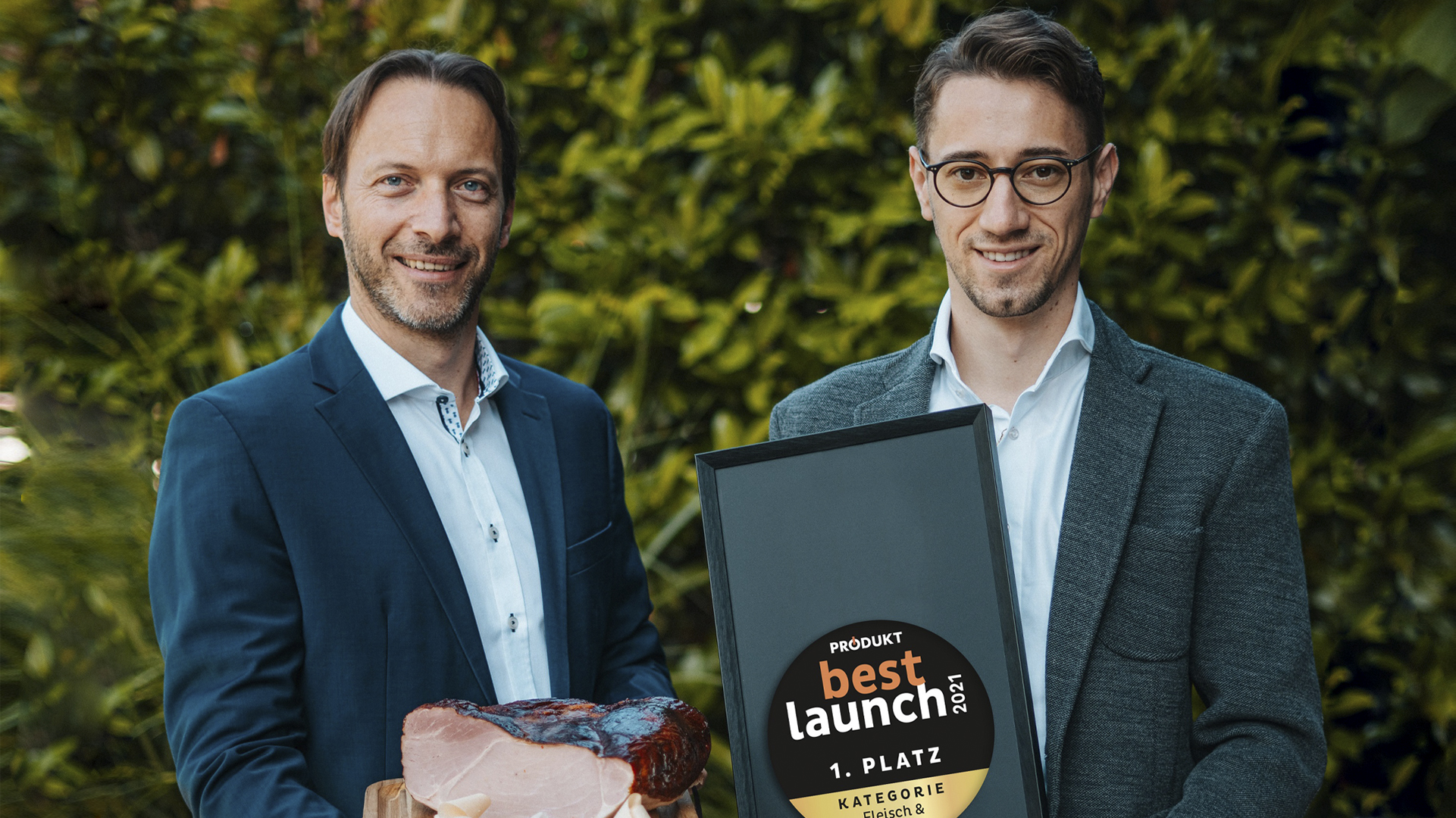 Kurt Frierss und Christoph Frierss mit Auszeichnung „Best Launch 2021“ (v.l.n.r)