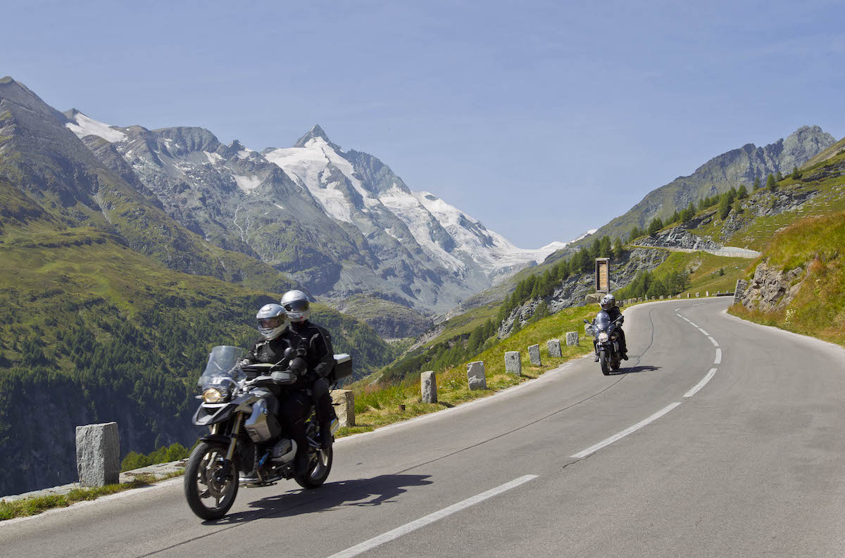 Auch die Fahrt zum höchsten Gipfel Österreichs, dem Großglockner, steht am Programm.